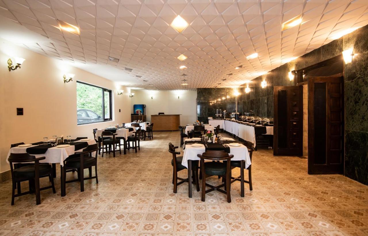 Hotel Langdale Manor à Nainital Extérieur photo