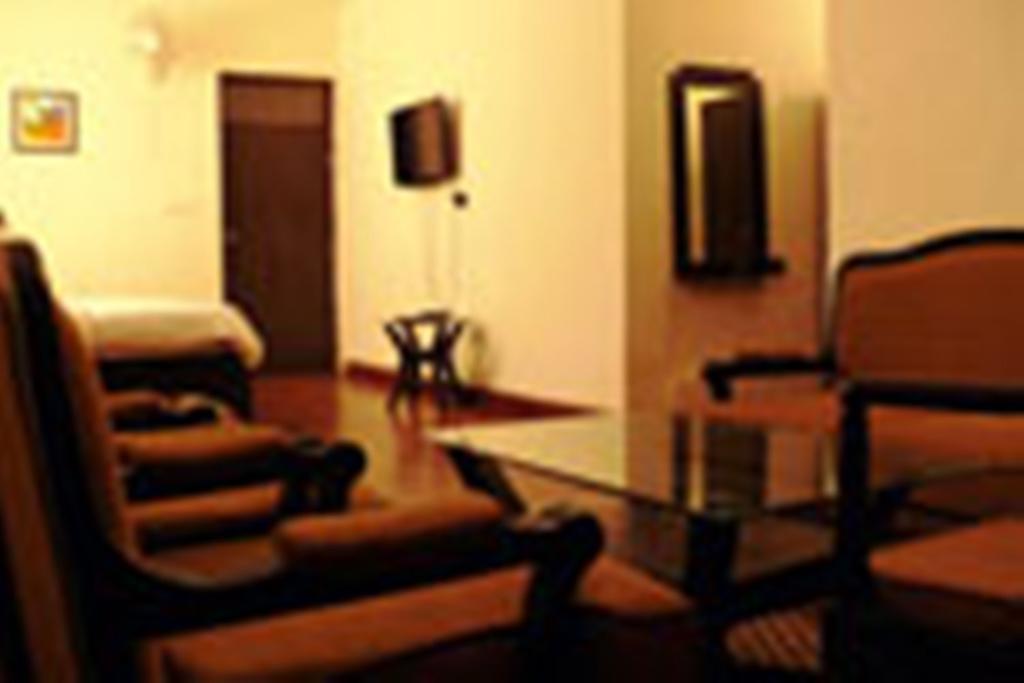 Hotel Langdale Manor à Nainital Extérieur photo